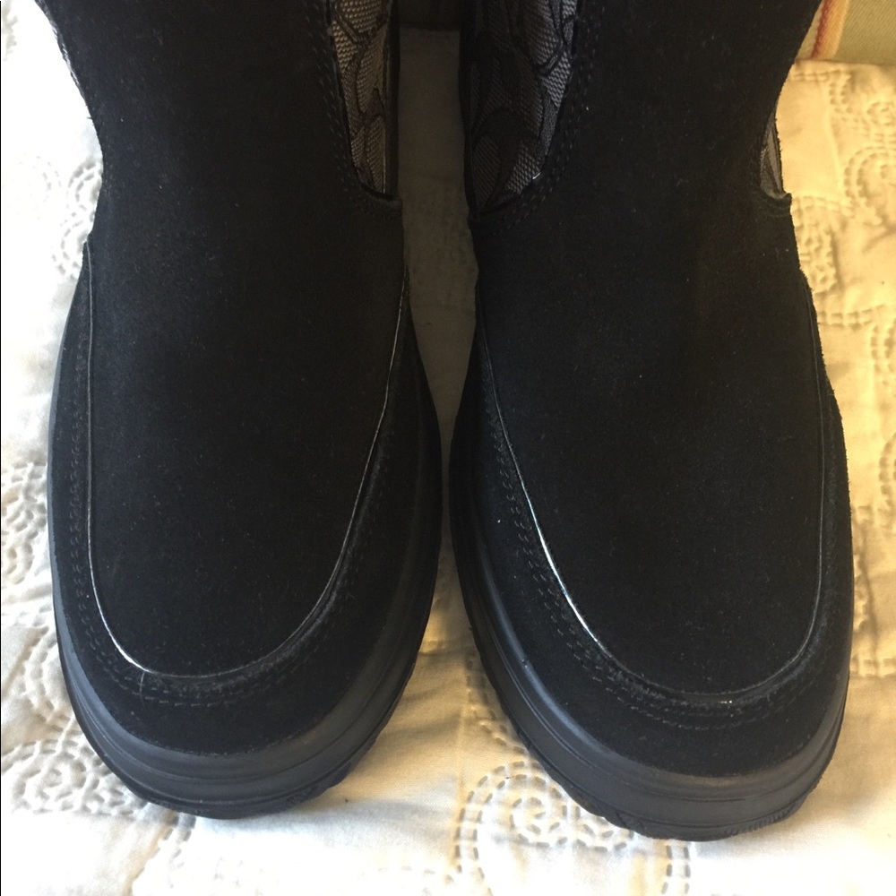 Coach “Sherman” Signature Boots - Picture 4 of 8